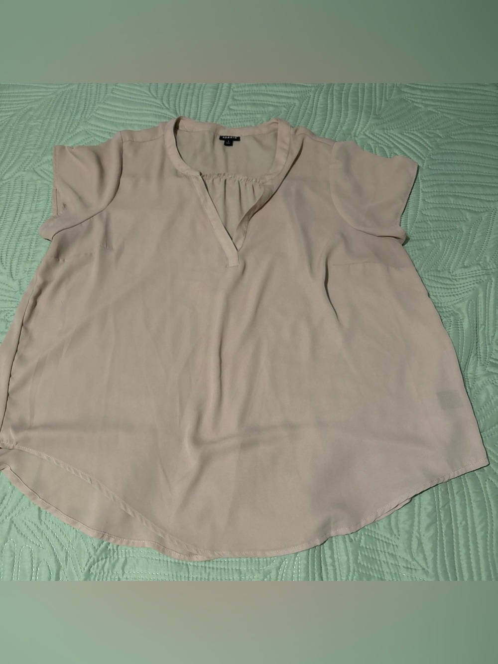 Torrid Women’s Tan/Taupe Solid Chiffon V-Neck Short Sleeve Blouse 1X